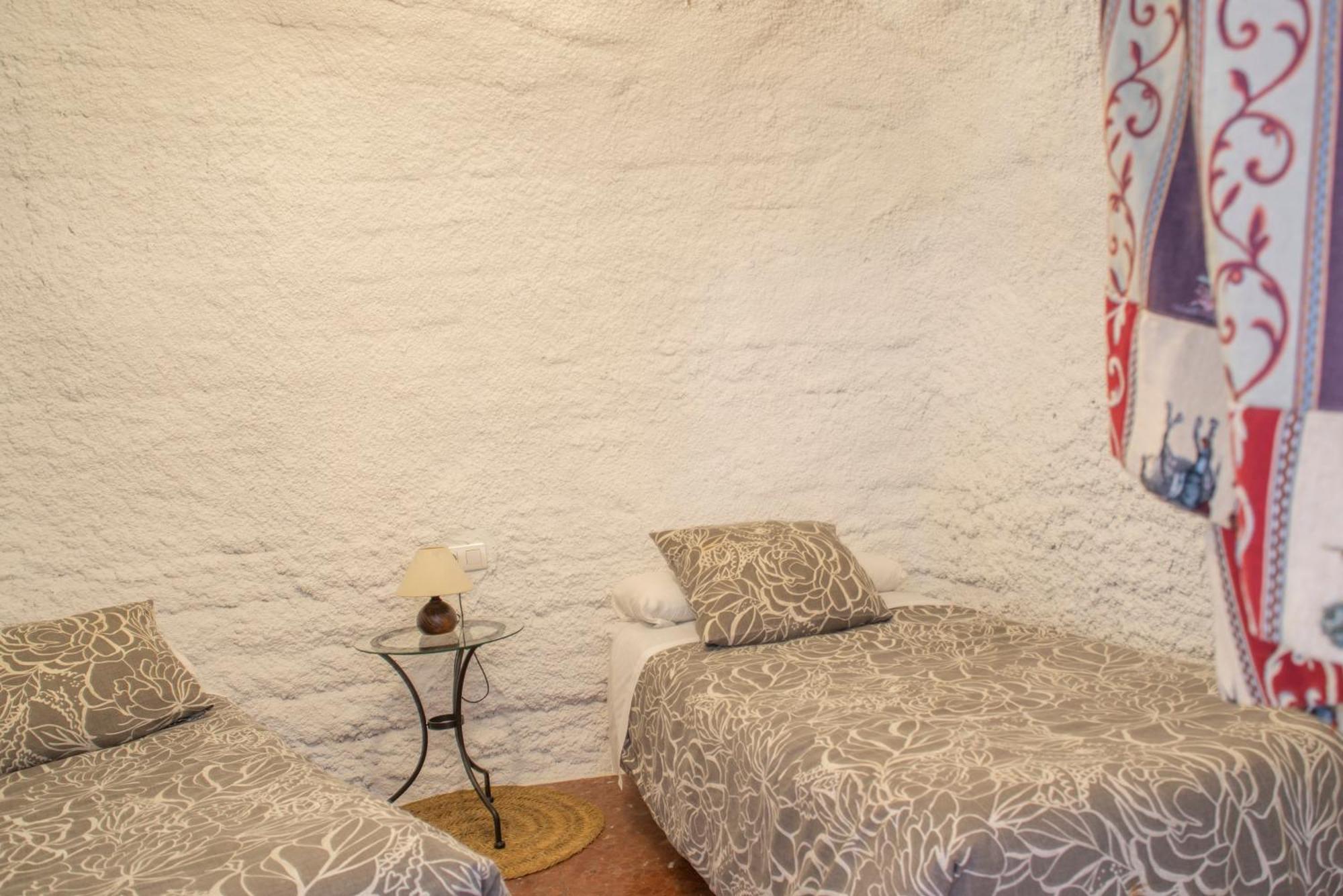 La Cueva De La Abuela Villa เซเนส เด ลาเบกา ภายนอก รูปภาพ